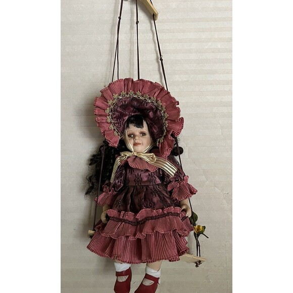 16” Porcelain Doll Vintage OBO On Wooden Swing Brown Hair Ruffle Lace Hat